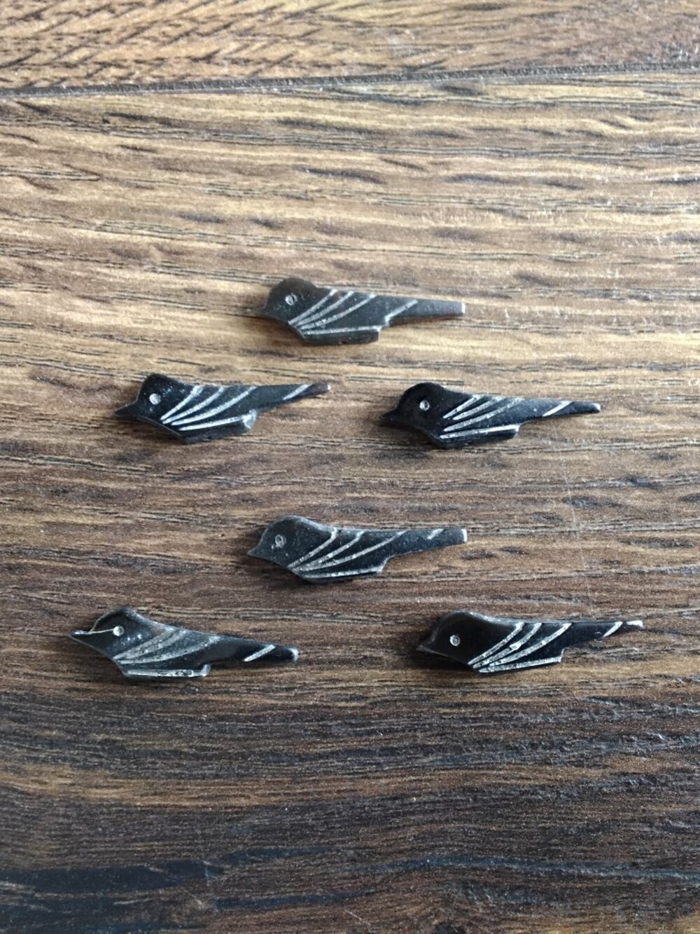 Set of 6 Genuine Carved Buffalo Horn Bird Beads. 8 x 28 mm